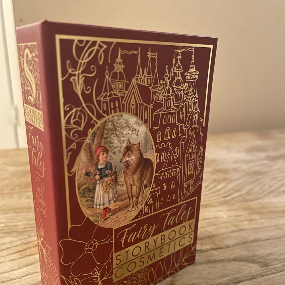 Storybook cosmetics; fairy tales; Little red riding hood palette